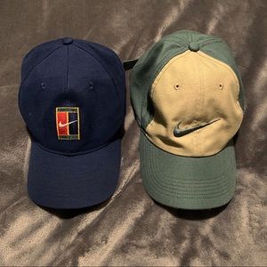 BUNDLE OF TWO NIKE HATS